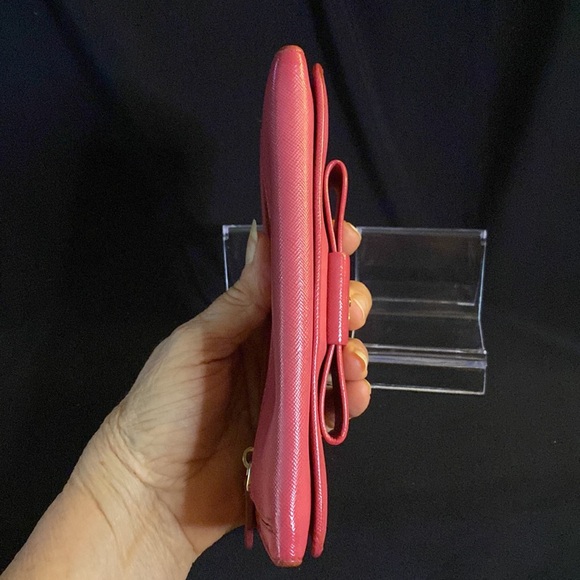 PRADA Saffiano Wallet W/Certificate of Authenticity - Picture 7 of 14